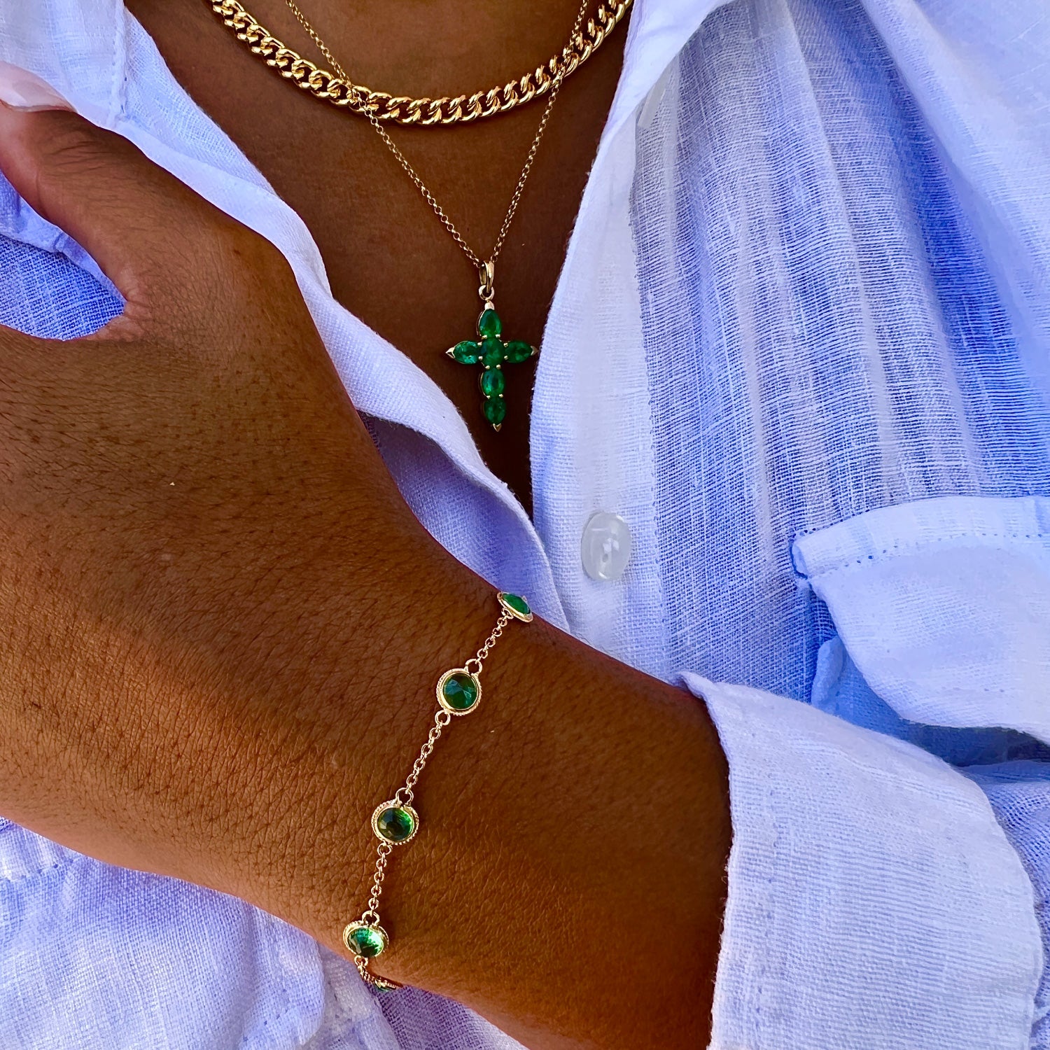 Emerald Round Brilliant Bezel Bracelet